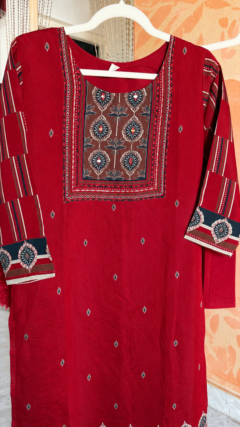 Maroon Muslin Digital Print Suit with Embroidery