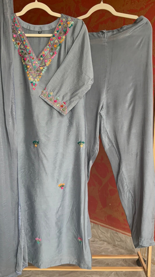 Grey Mul Chanderi Suit with Kantha Work